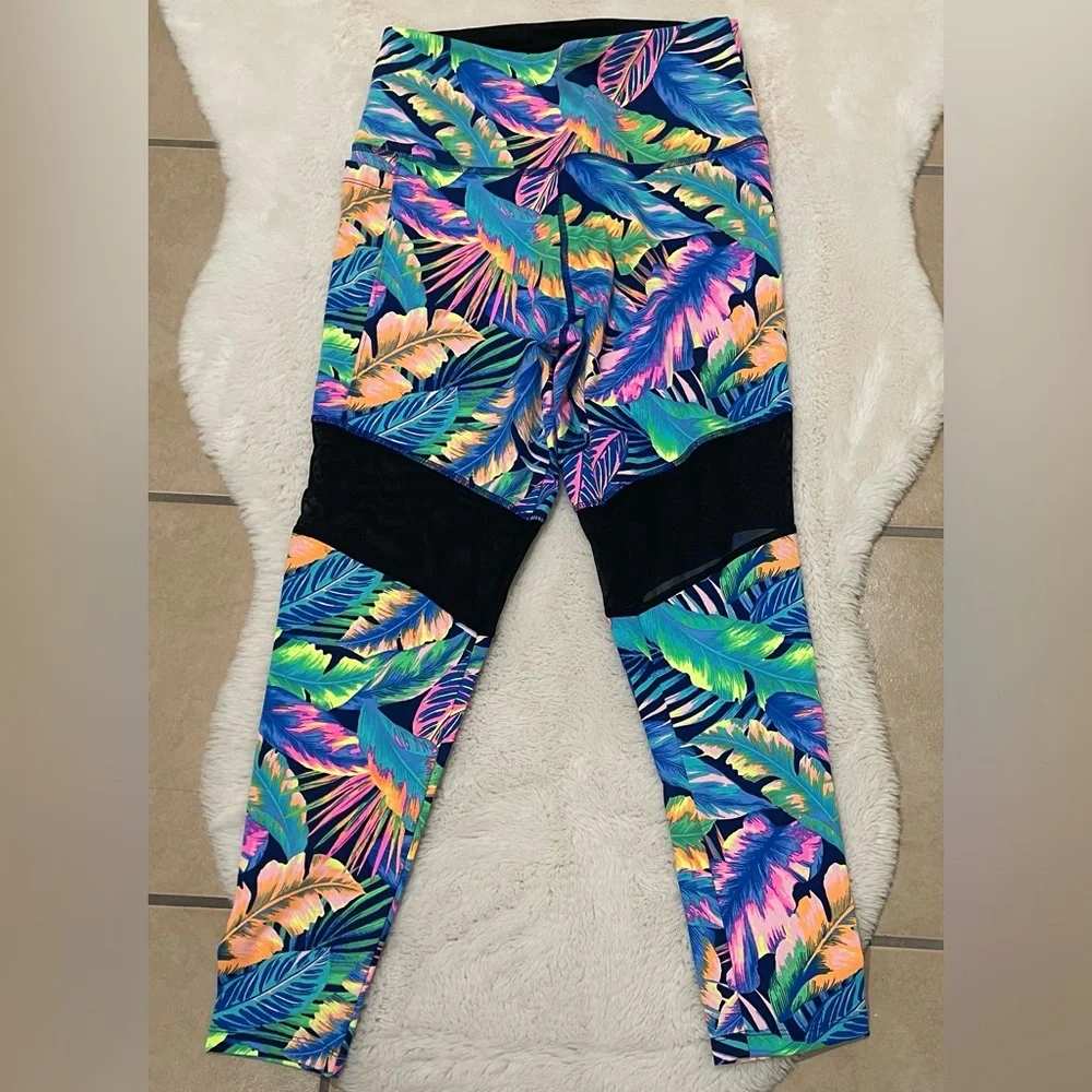 VS Pink Tropical 2 pc Set - Picture 4 of 5